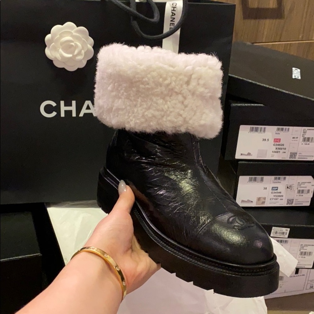 CHANEL Ankle boots size 39.5